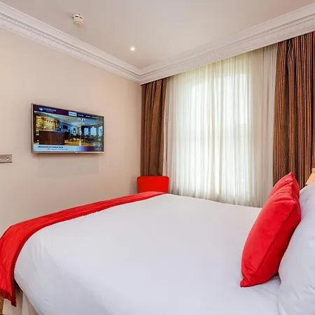 Ashburn Hotel-3
